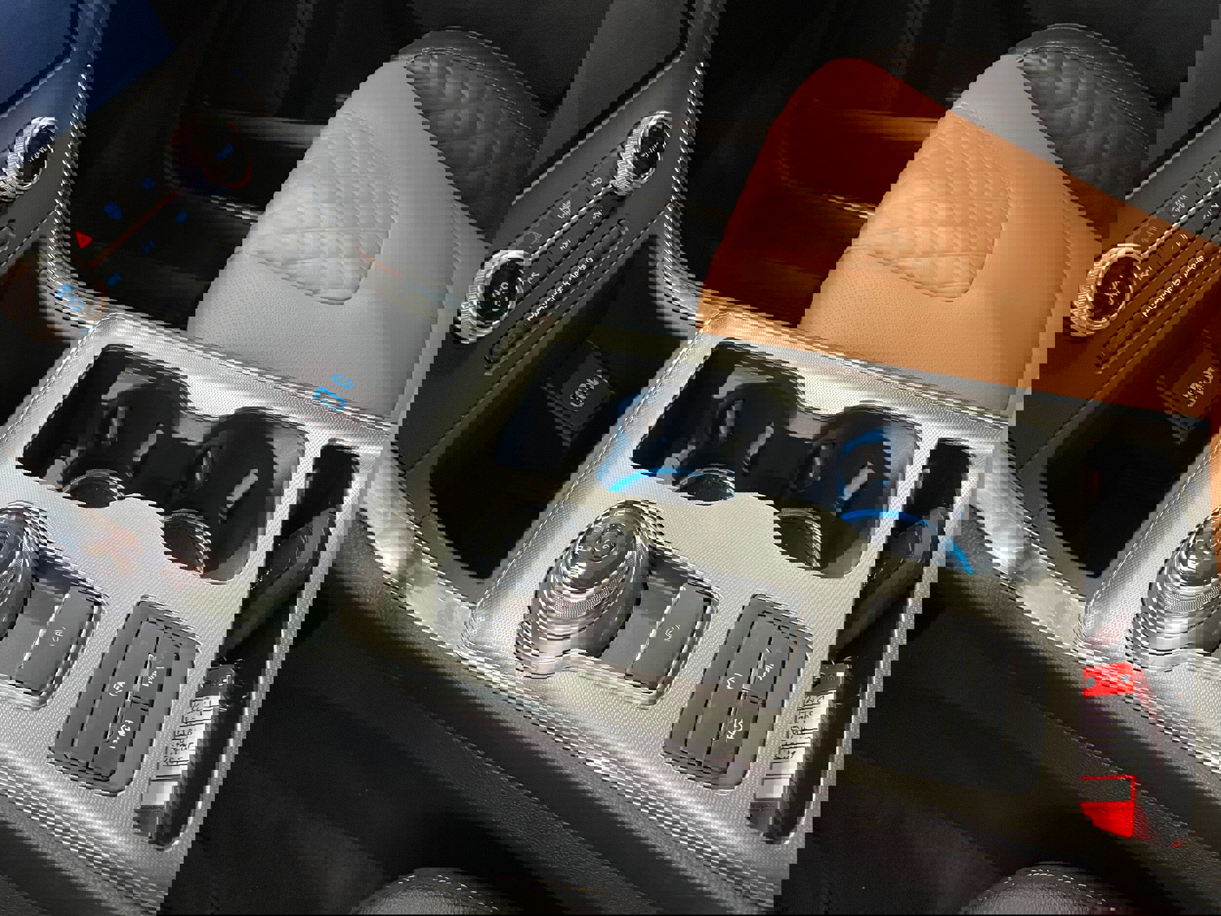 Used 2024 Ford Edge Titanium w/ Titanium Elite Package image 18