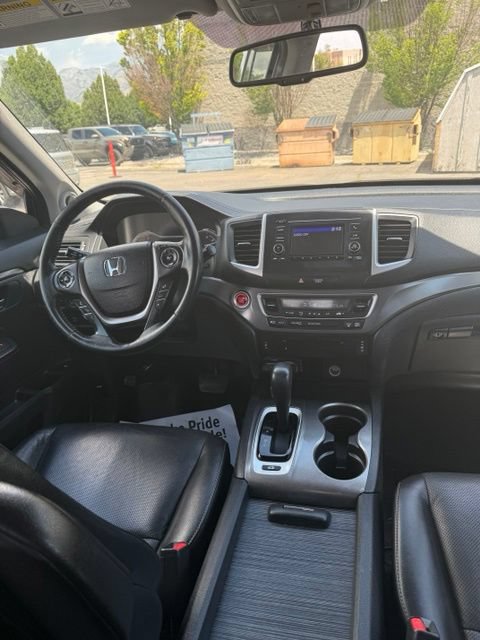 Used 2017 Honda Ridgeline RTL image 25