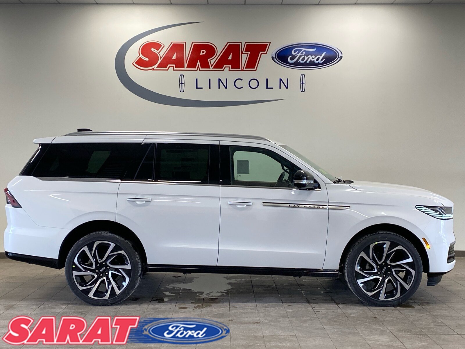 New 2026 Lincoln Navigator Reserve AWD/4WD video 1