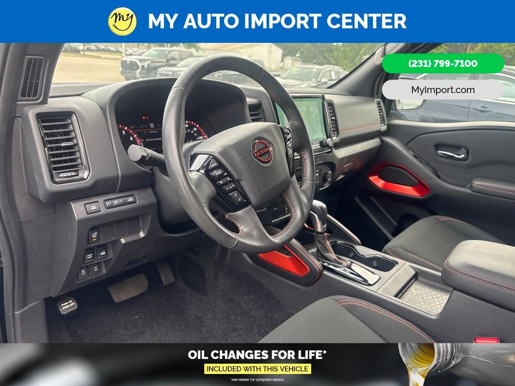 Used 2024 Nissan Frontier PRO-4X w/ Technology Package AWD/4WD image 8
