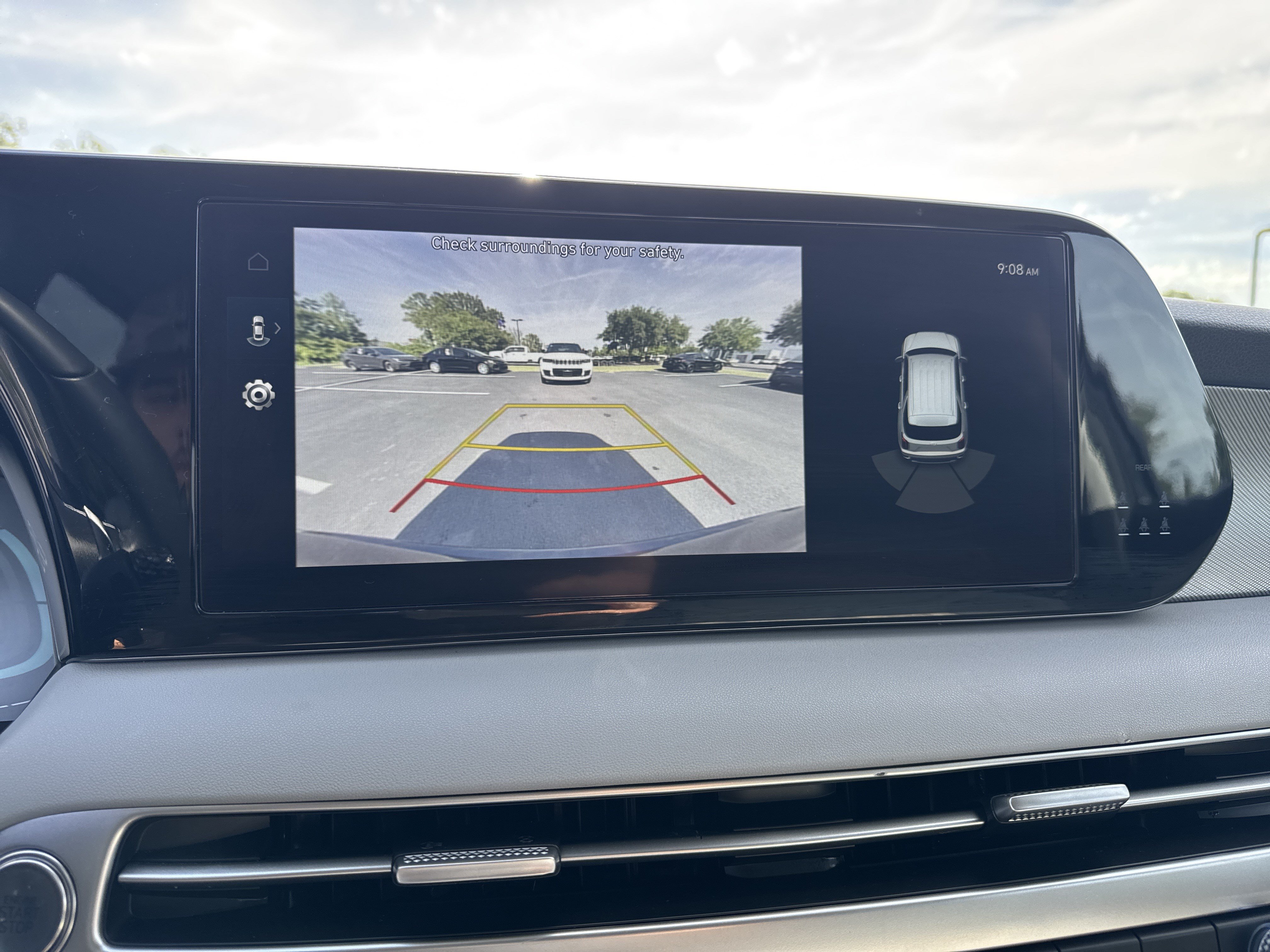 Used 2025 Hyundai Palisade SEL FWD image 20