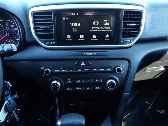 Used 2022 Kia Sportage LX AWD/4WD image 15