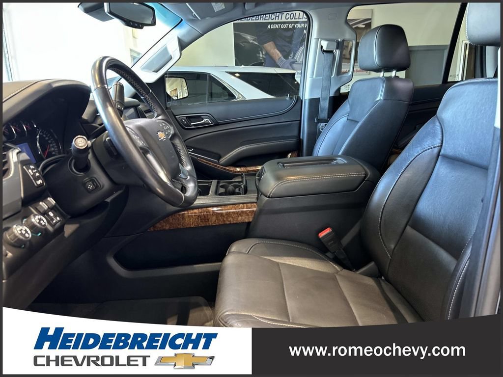 Used 2020 Chevrolet Tahoe Premier AWD/4WD image 13
