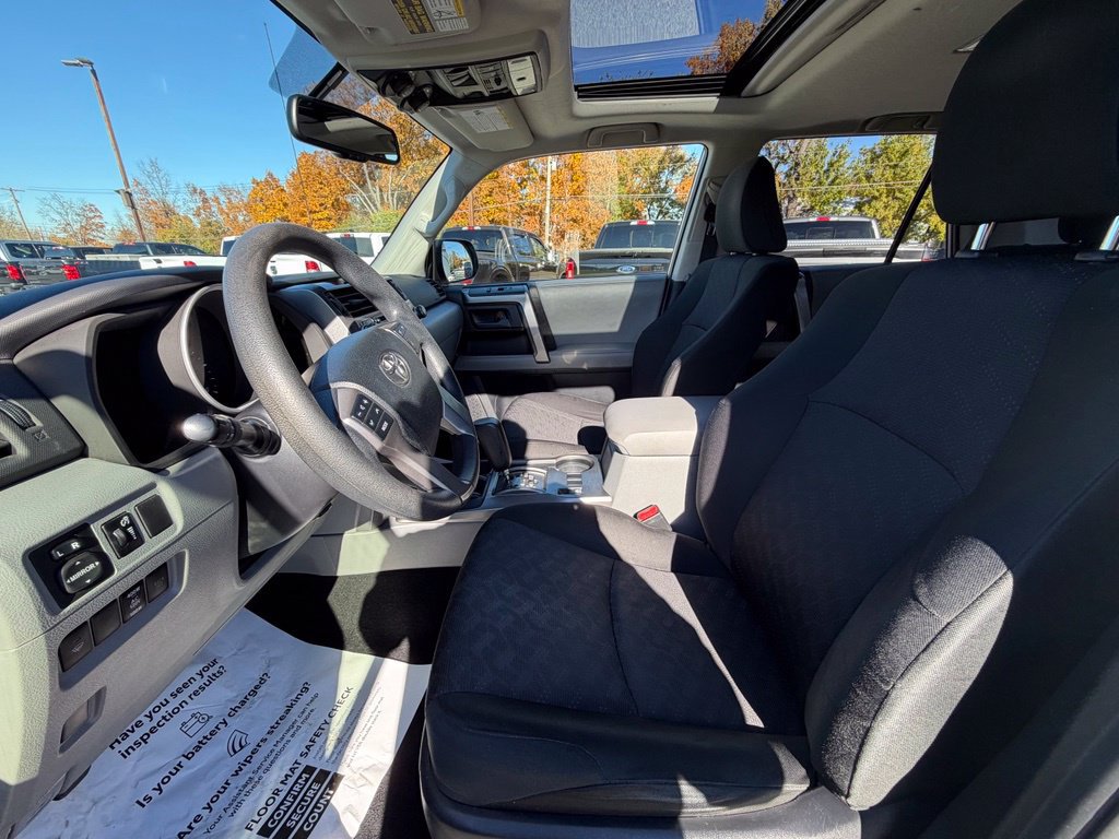 Used 2013 Toyota 4Runner Trail AWD/4WD image 10