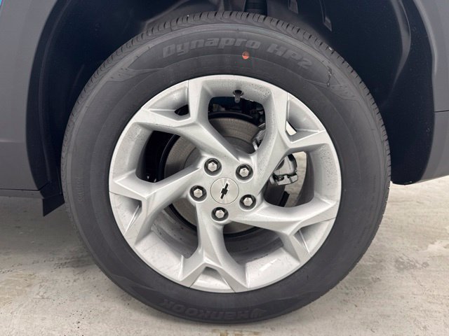 New 2026 Chevrolet Trax LS w/ LS Convenience Package FWD image 32