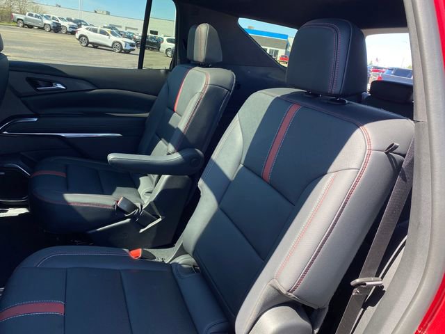 Used 2024 Chevrolet Traverse RS image 21