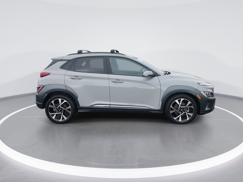 Used 2023 Hyundai Kona Limited AWD/4WD image 9