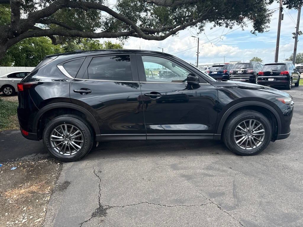 Used 2017 MAZDA CX-5 Touring image 7