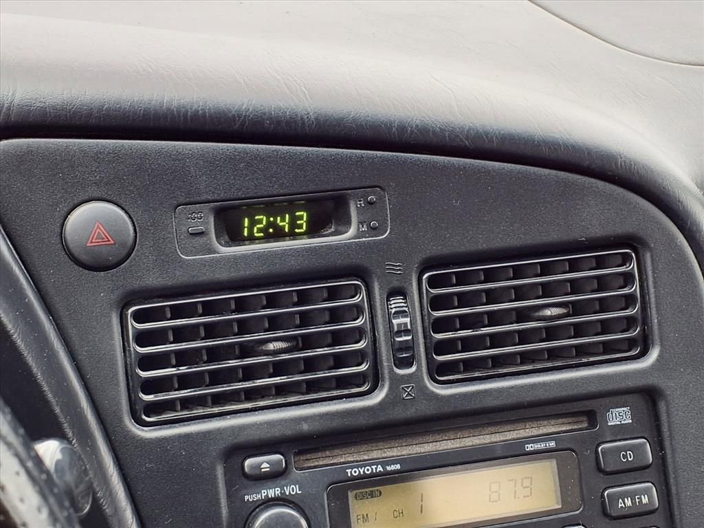 Used 1998 Toyota Celica GT image 28