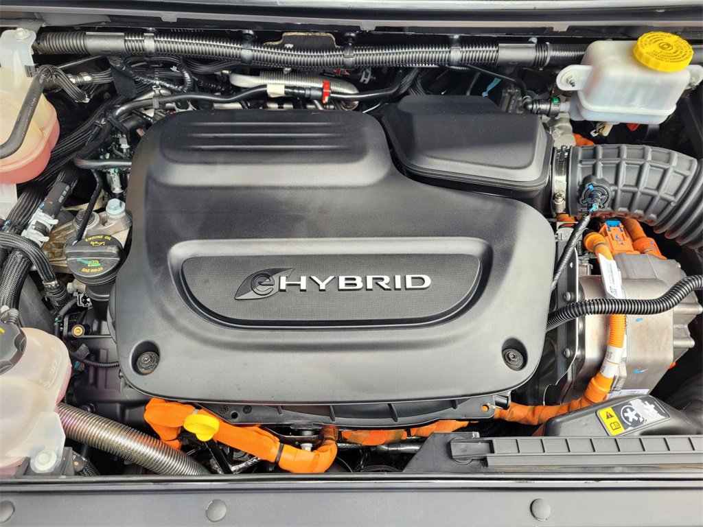 Used 2022 Chrysler Pacifica Touring-L image 34