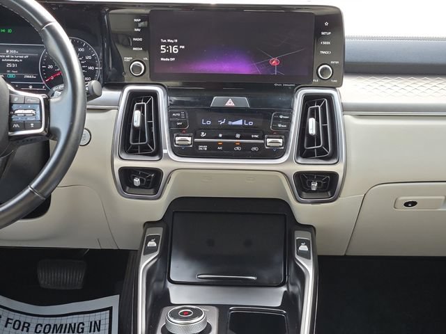 Used 2023 Kia Sorento EX AWD/4WD image 20