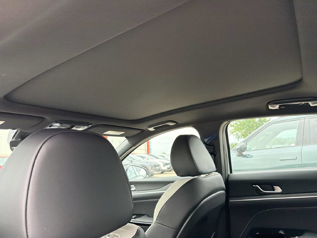 New 2026 Kia K5 GT-Line w/ GT-Line Premium Package FWD image 17