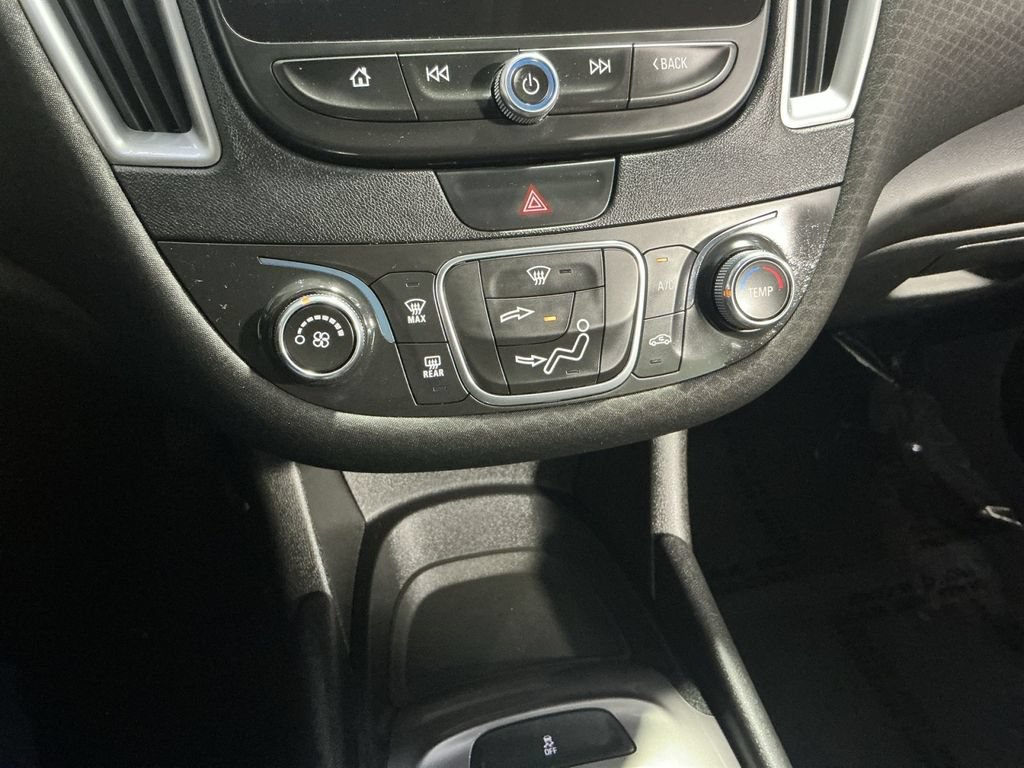 Used 2019 Chevrolet Malibu LS FWD image 21
