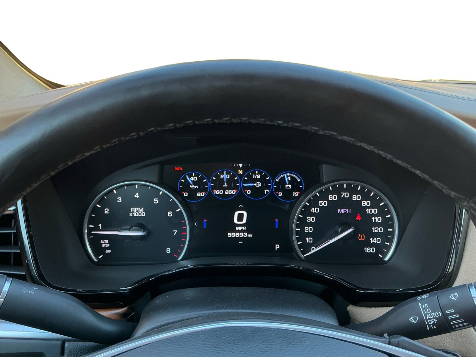 Used 2017 Cadillac XT5 Platinum w/ Driver Assist Package image 13