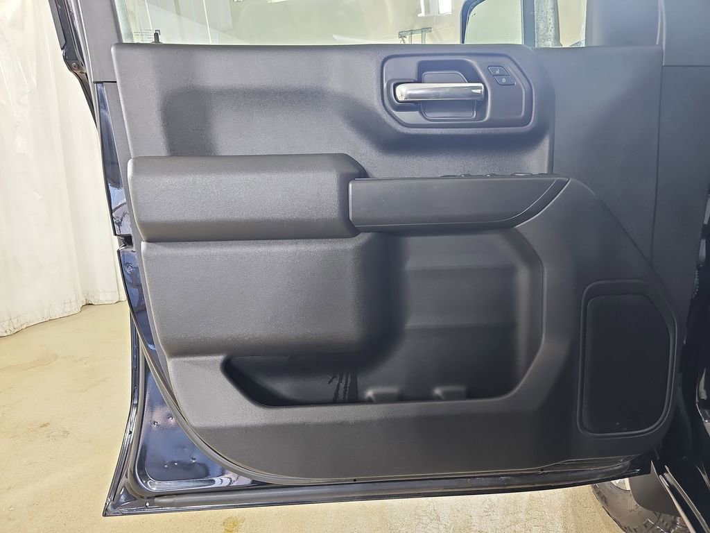 Certified 2024 Chevrolet Silverado 2500 Custom w/ Custom Value Package image 31