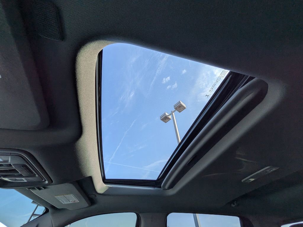 Used 2021 GMC Sierra 2500 Denali w/ Denali Ultimate Package image 21