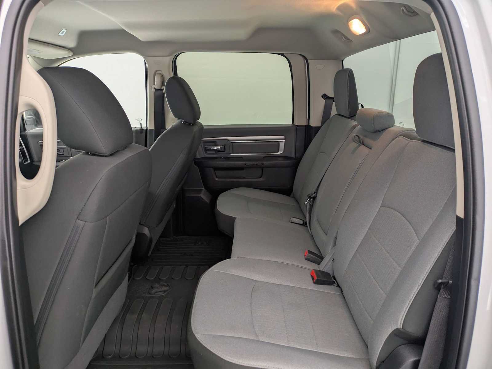 Used 2022 RAM 1500 Classic SLT w/ Protection Group AWD/4WD image 22