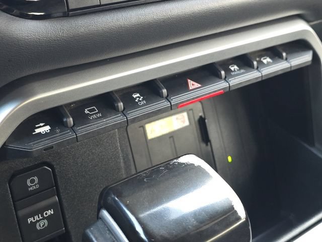 Used 2023 Toyota Tundra Platinum w/ Advanced Package AWD/4WD image 34