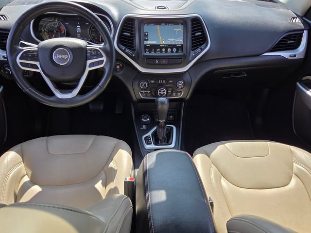 Used 2017 Jeep Cherokee Limited AWD/4WD image 15