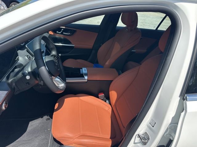 Used 2025 Mercedes-Benz C 300 4MATIC Sedan image 12