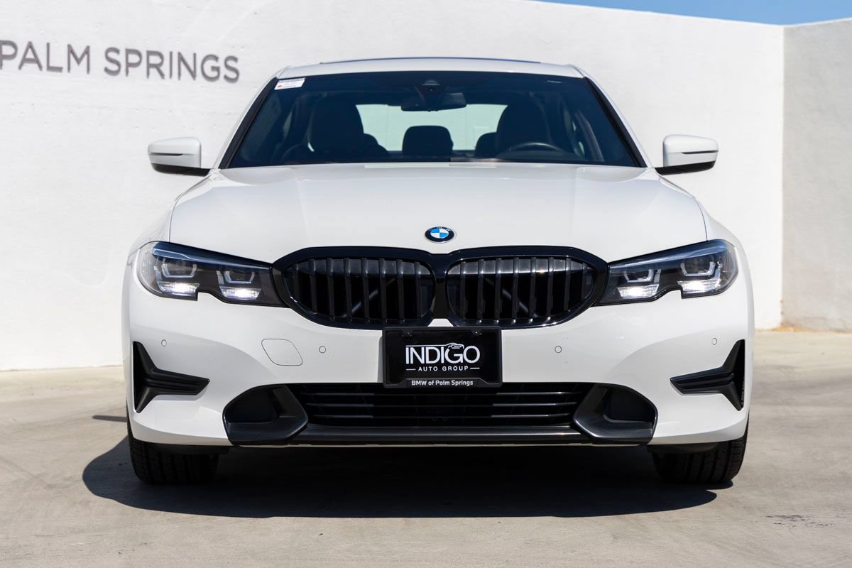 Used 2021 BMW 330e RWD image 4