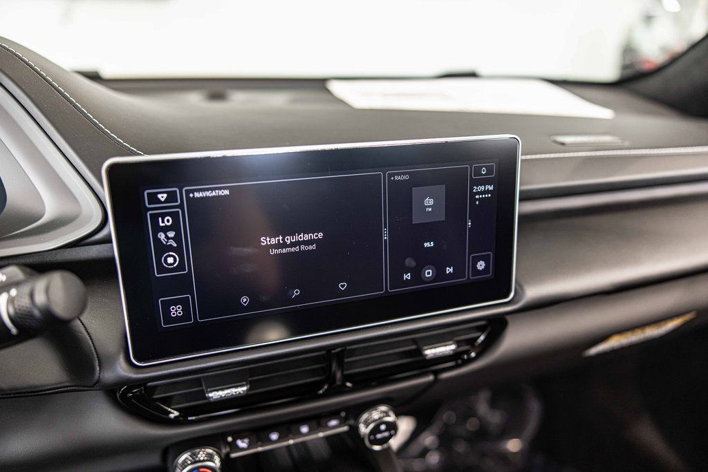 New 2025 Lotus Emira image 23