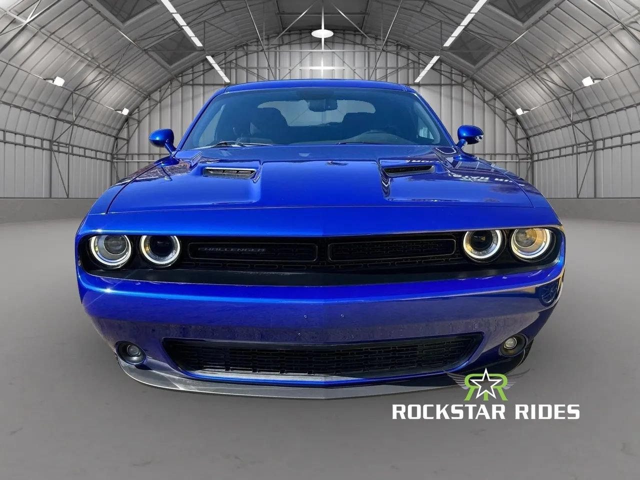 Used 2018 Dodge Challenger SXT w/ Blacktop Package RWD image 5