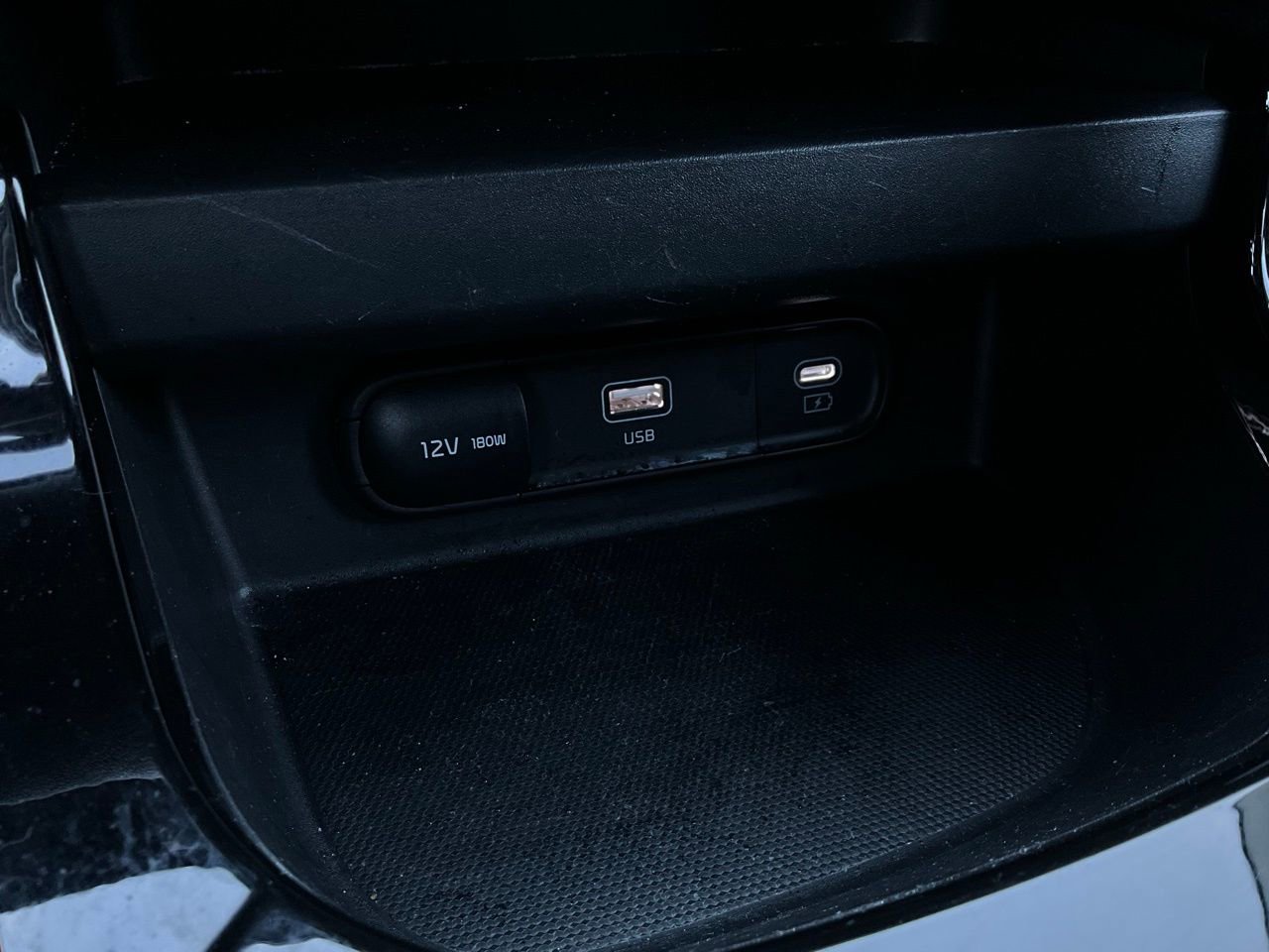 Used 2025 Kia Seltos S image 26