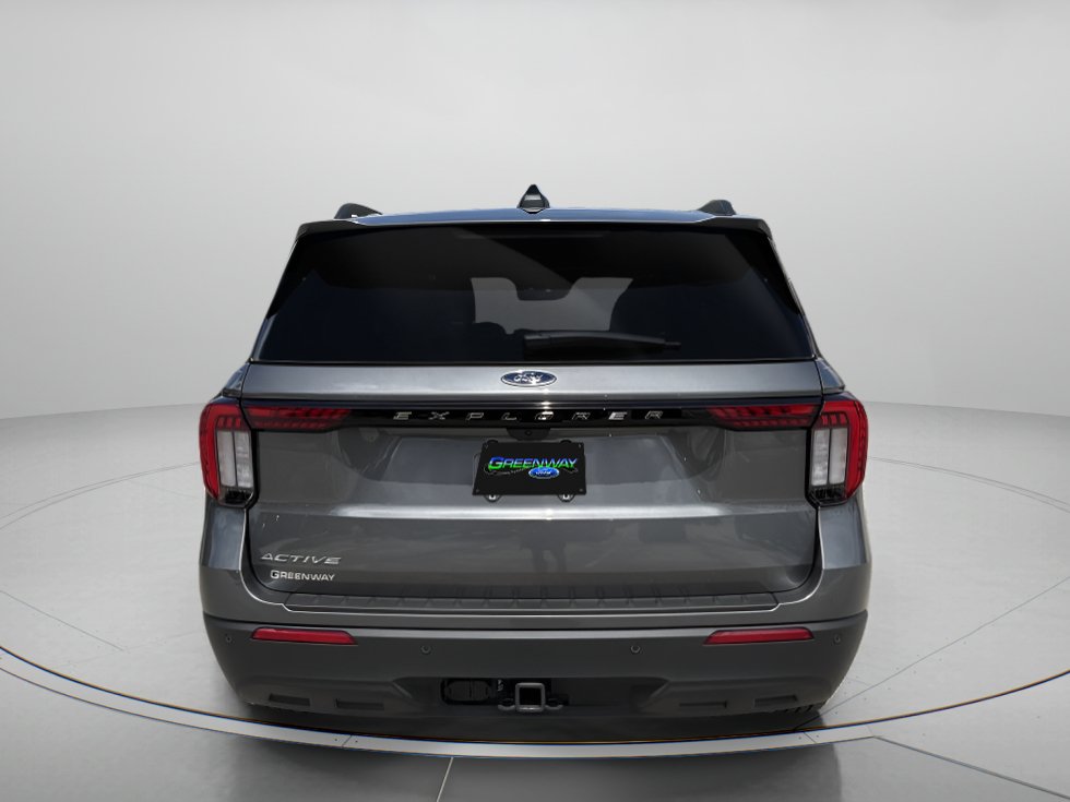 Used 2026 Ford Explorer Active RWD image 4