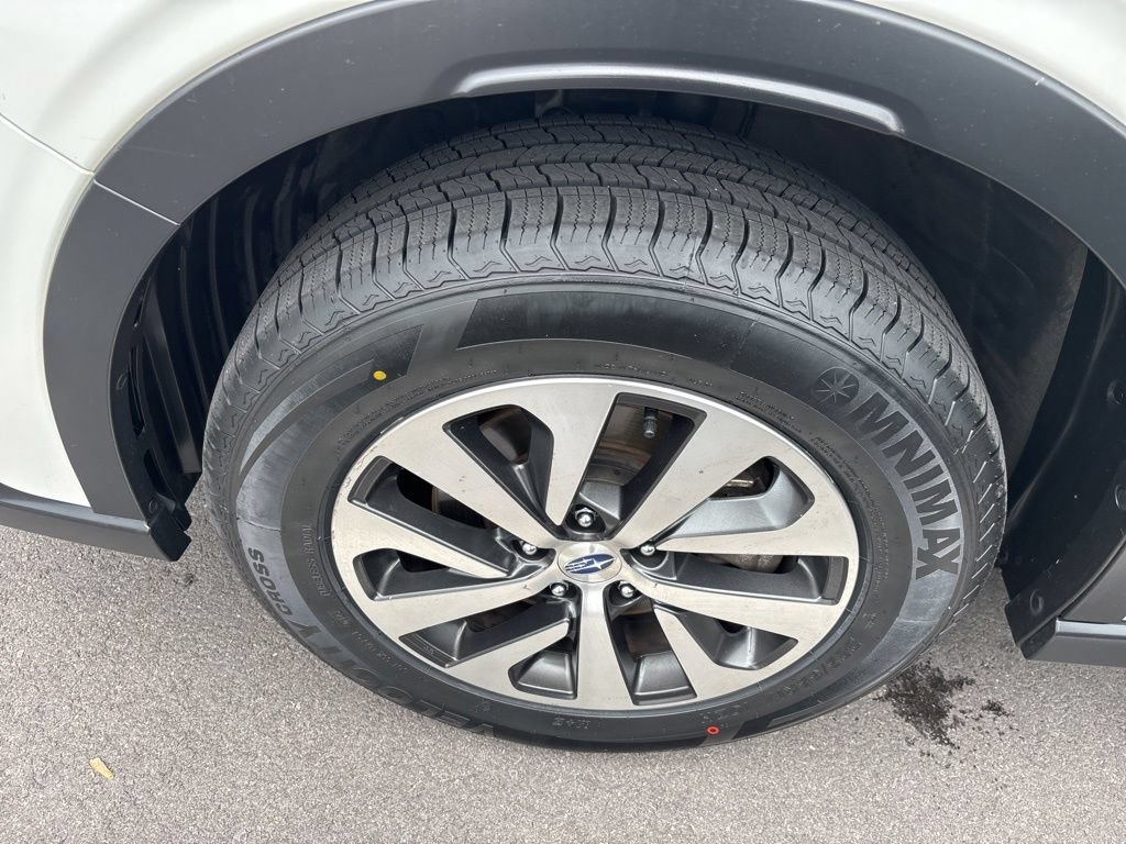 Used 2022 Subaru Outback Premium AWD/4WD image 18