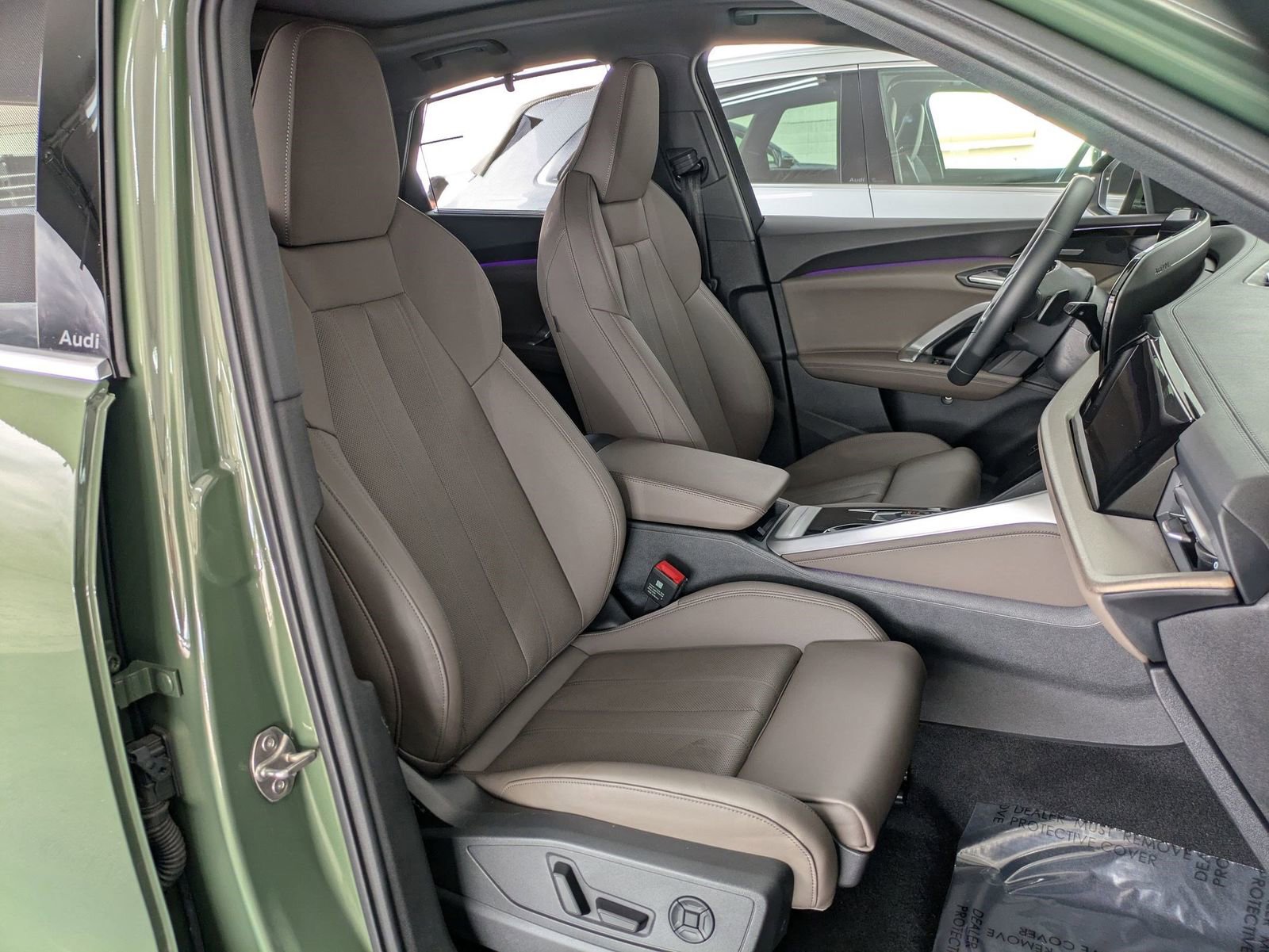 Used 2025 Audi Q5 Premium Plus w/ Premium Plus image 27