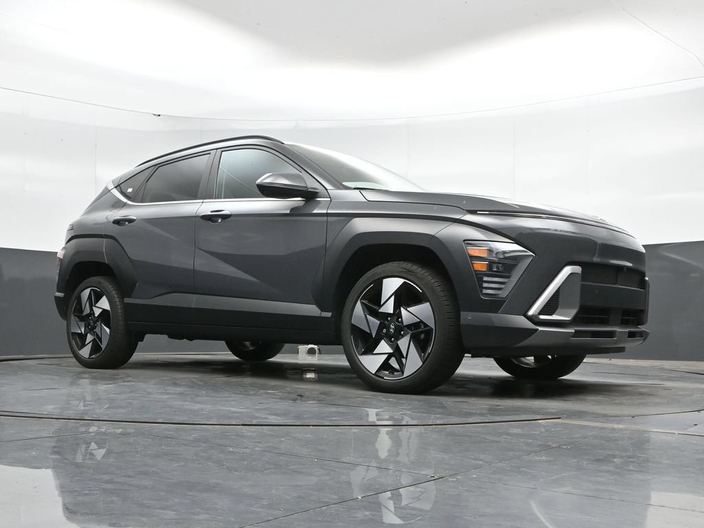 Certified 2025 Hyundai Kona Limited AWD/4WD image 42