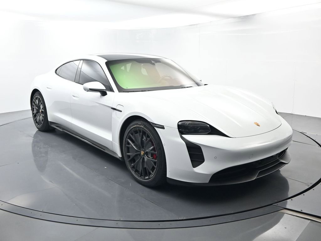 Certified 2022 Porsche Taycan GTS image 17