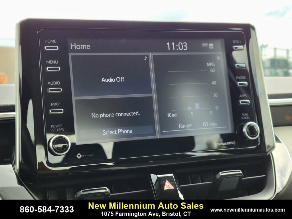 Used 2021 Toyota Corolla LE w/ LE Convenience Package image 20