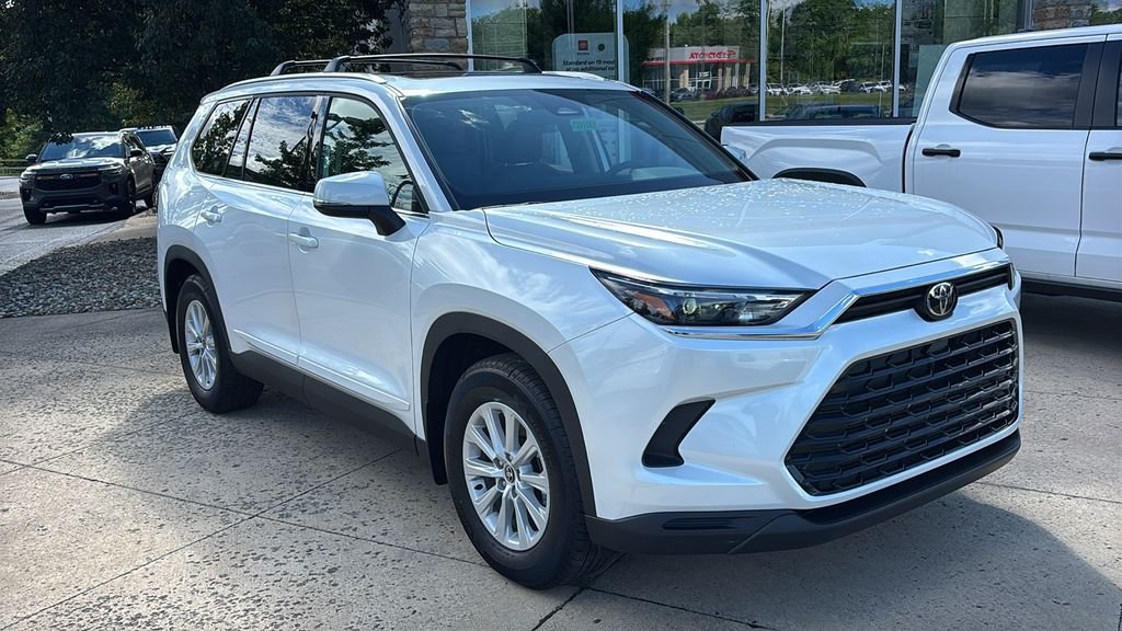 New 2026 Toyota Grand Highlander AWD image 21