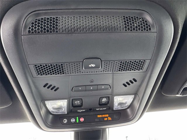 Certified 2022 Cadillac XT5 Premium Luxury image 19