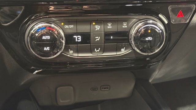 New 2026 Chevrolet Trax RS FWD image 36