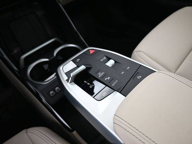 New 2025 BMW X1 xDrive28i w/ Premium Package image 9