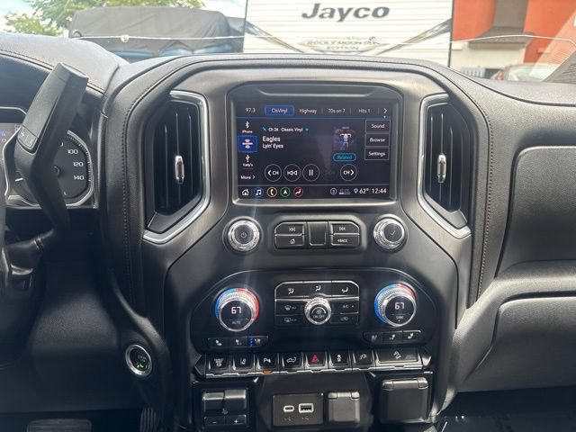 Used 2020 GMC Sierra 3500 AT4 w/ AT4 Premium Package AWD/4WD image 22