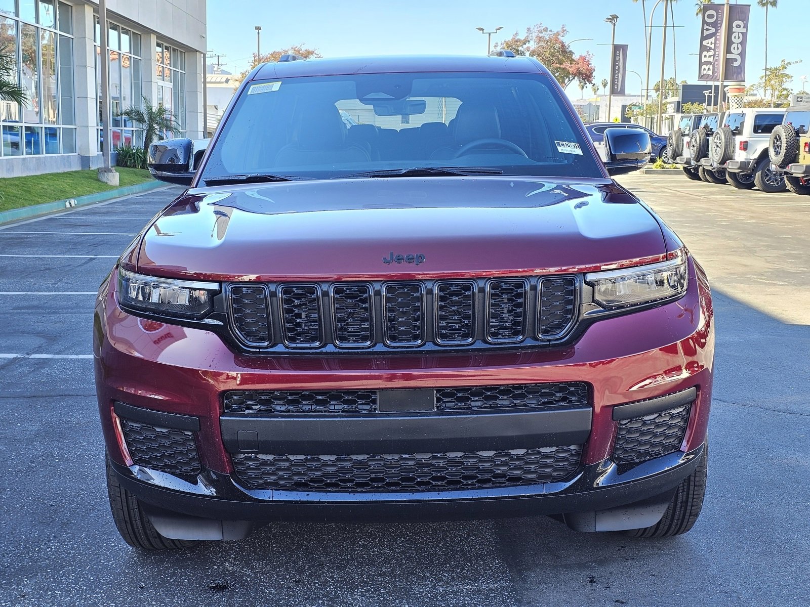 New 2025 Jeep Grand Cherokee L Altitude image 2