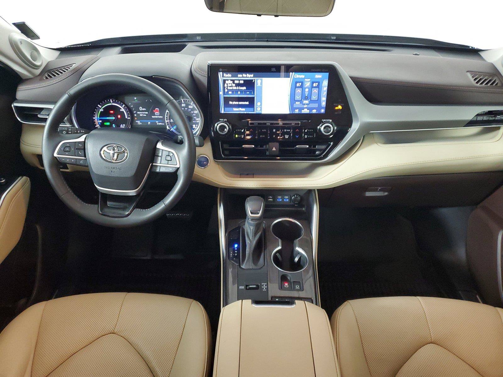 Used 2022 Toyota Highlander Platinum AWD/4WD image 13