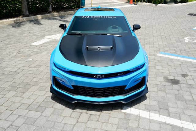 Used 2022 Chevrolet Camaro SS RWD image 5