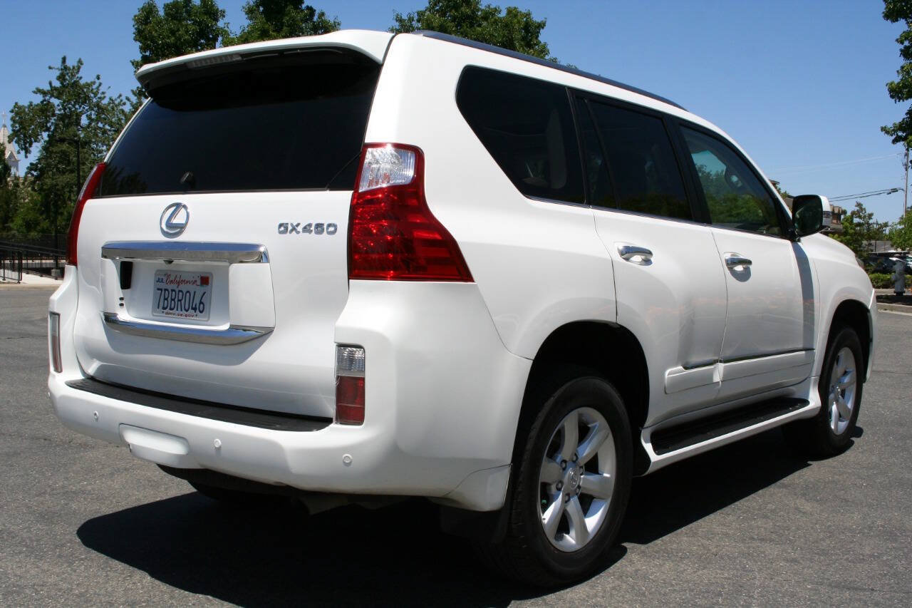 Used 2013 Lexus GX 460 w/ Convenience Pkg AWD/4WD image 5