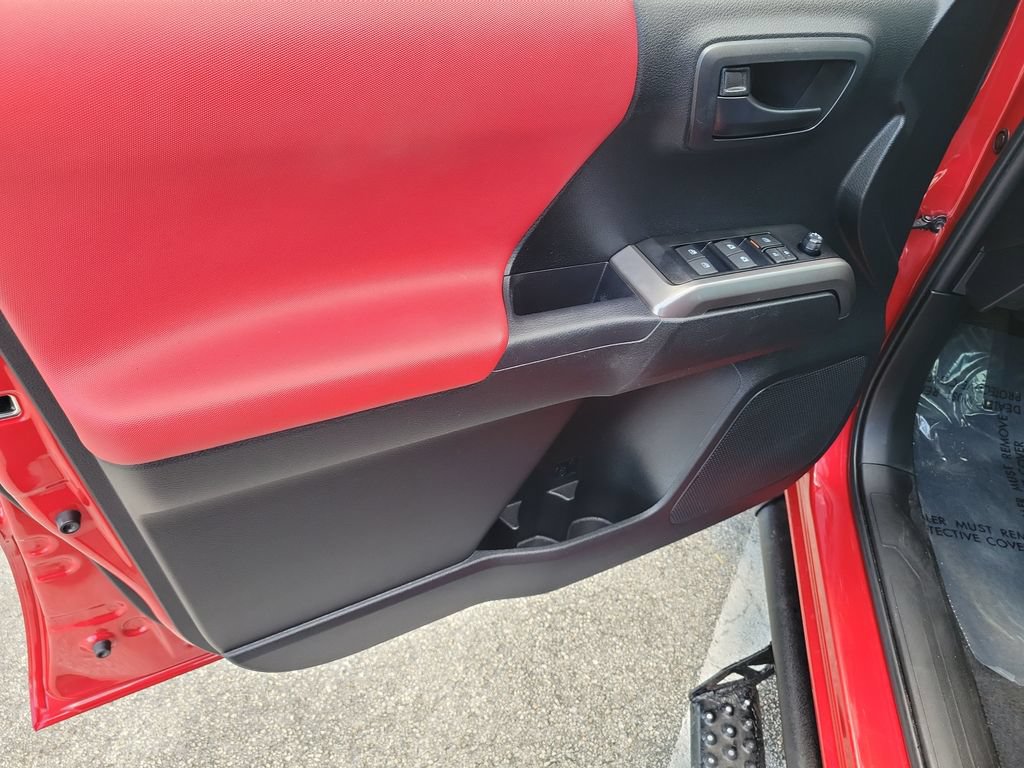 Certified 2023 Toyota Tacoma SR5 RWD image 19