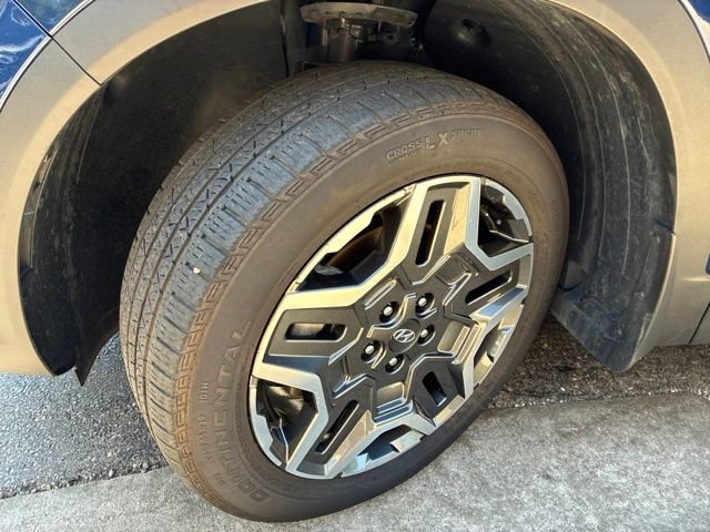 Used 2023 Hyundai Santa Fe Limited AWD/4WD image 29