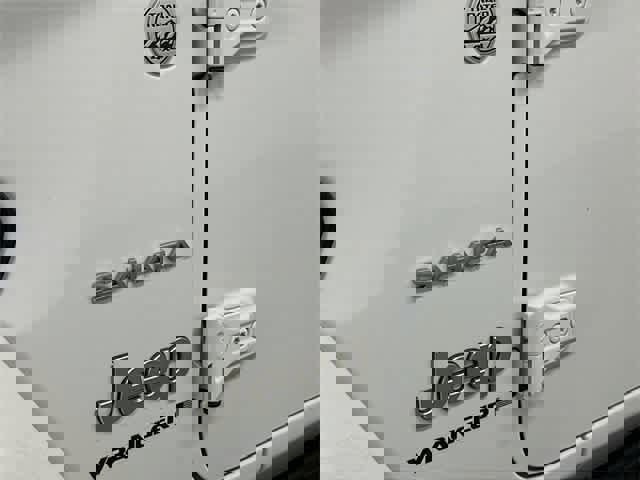 Used 2024 Jeep Wrangler Sahara image 30