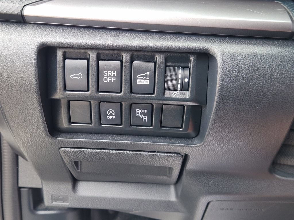 Certified 2022 Subaru Forester Premium AWD/4WD image 18
