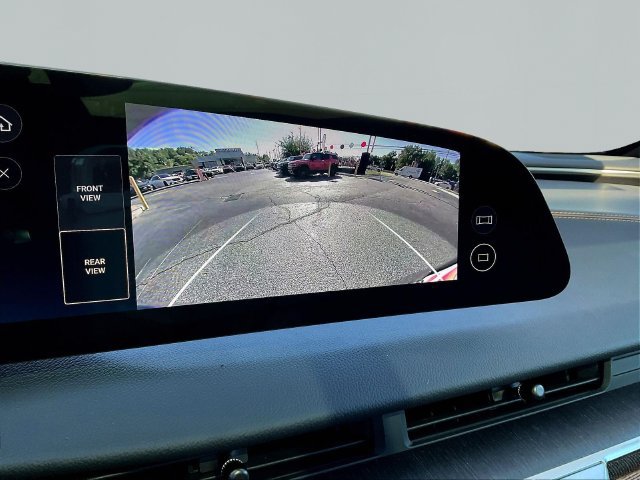 Used 2023 Lucid Air Touring AWD/4WD image 16