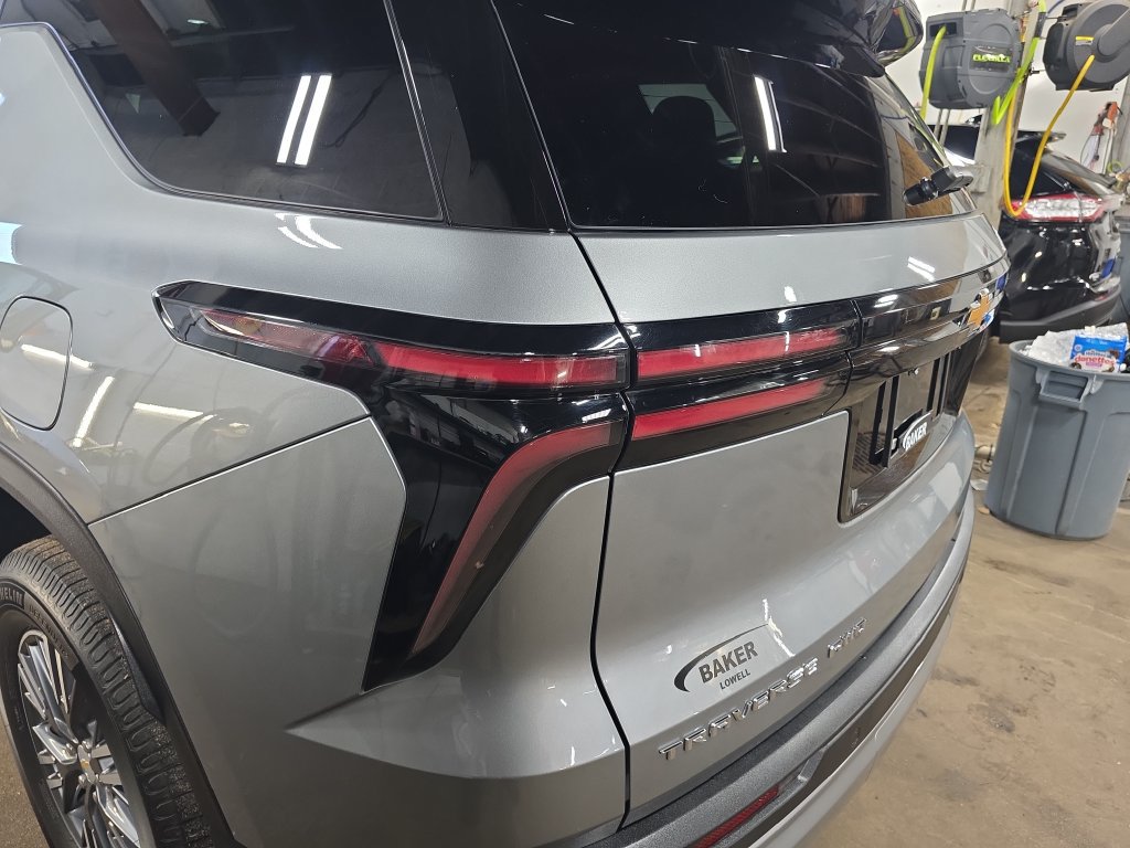 Used 2024 Chevrolet Traverse LT w/ LPO, Floor Liner Package AWD/4WD image 36