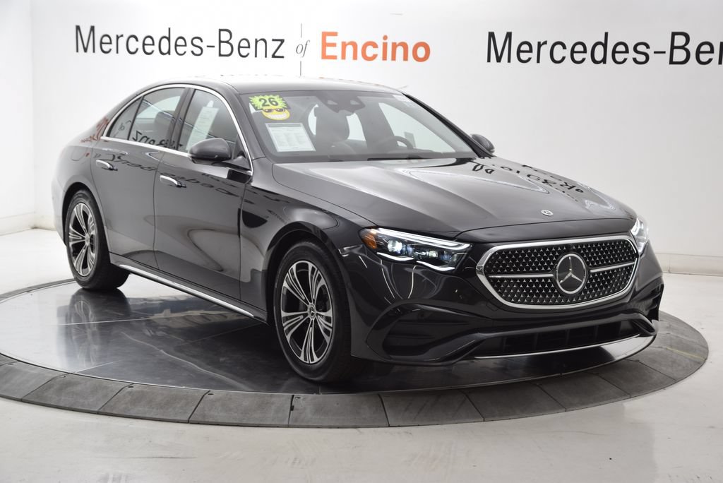 Used 2026 Mercedes-Benz E 350 4MATIC Sedan image 8